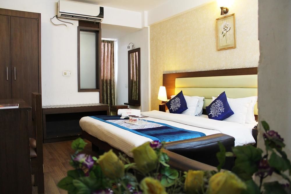 Oyo 1822 Hotel Ambassador 데라둔 외부 사진
